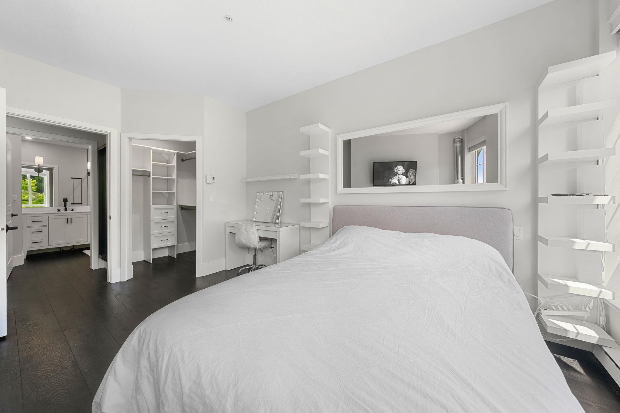 404-5605 Hampton Place, Vancouver, BC