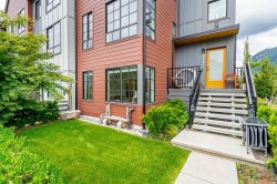 37981 Helm Way Squamish, BC V8B 2A1