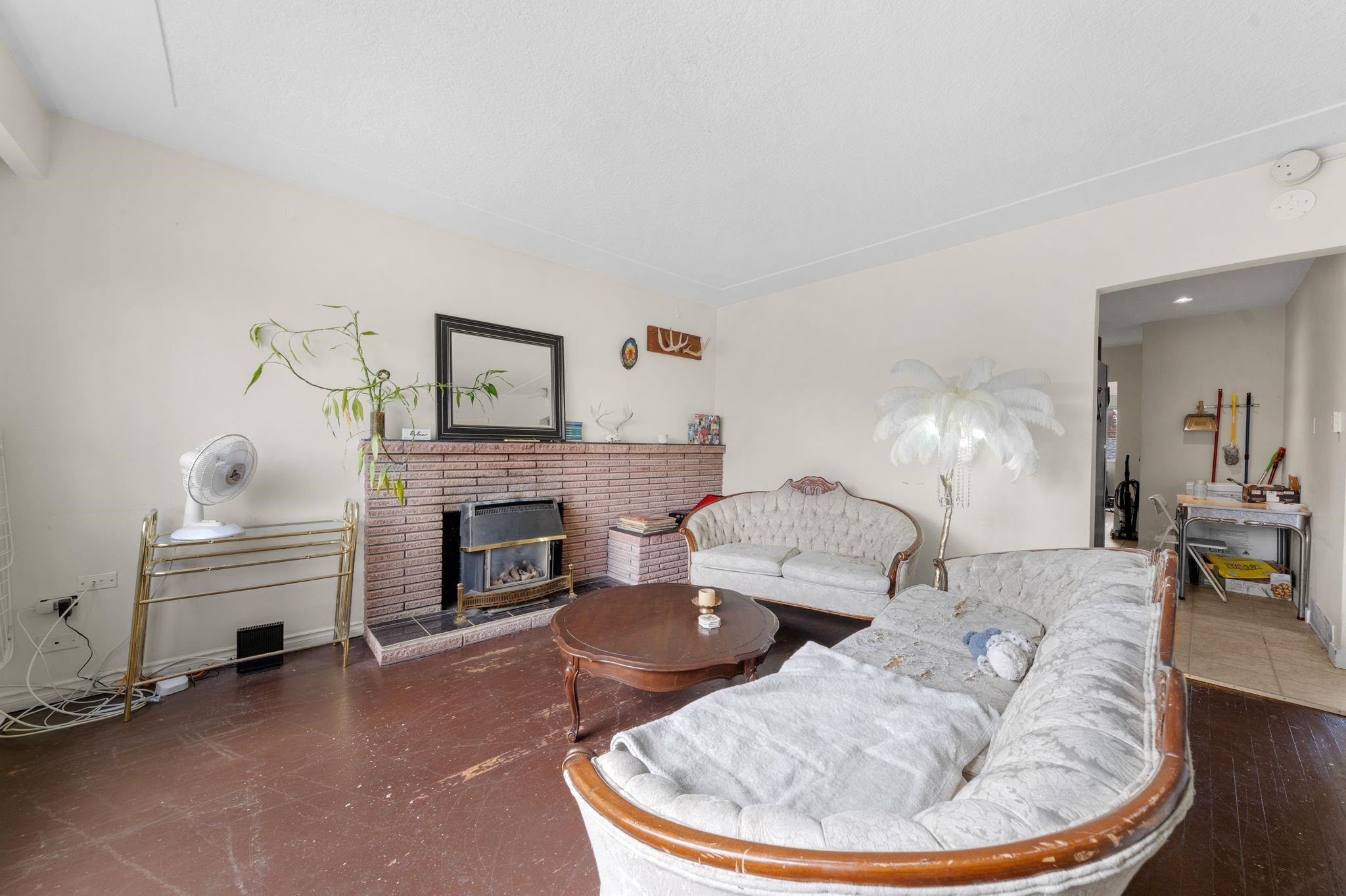 339 41St Avenue E, Vancouver, BC