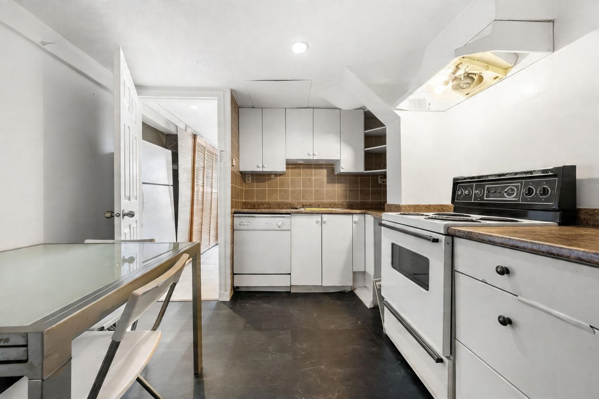 339 41St Avenue E, Vancouver, BC