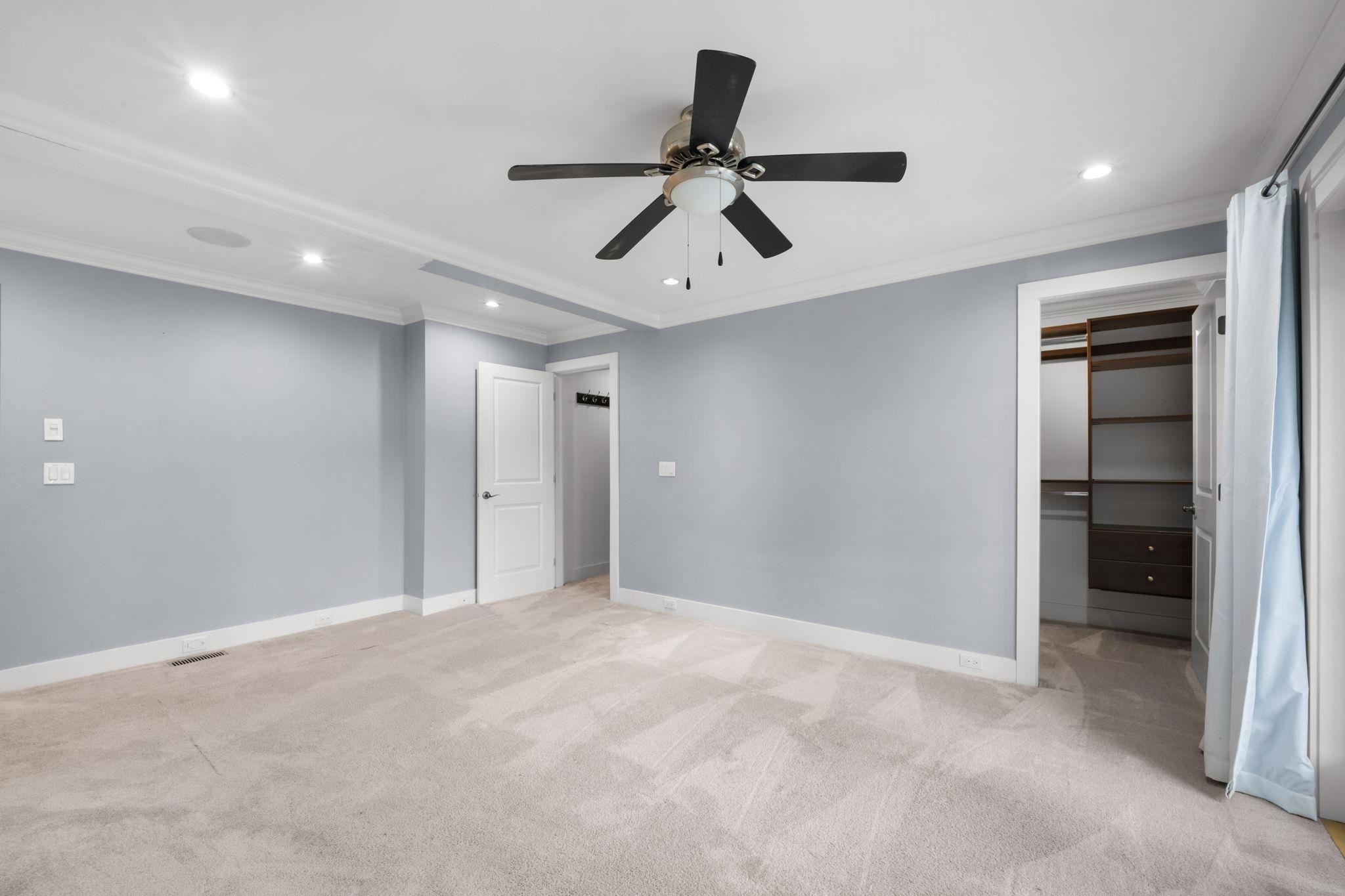 1660 Charland Avenue, Coquitlam, BC