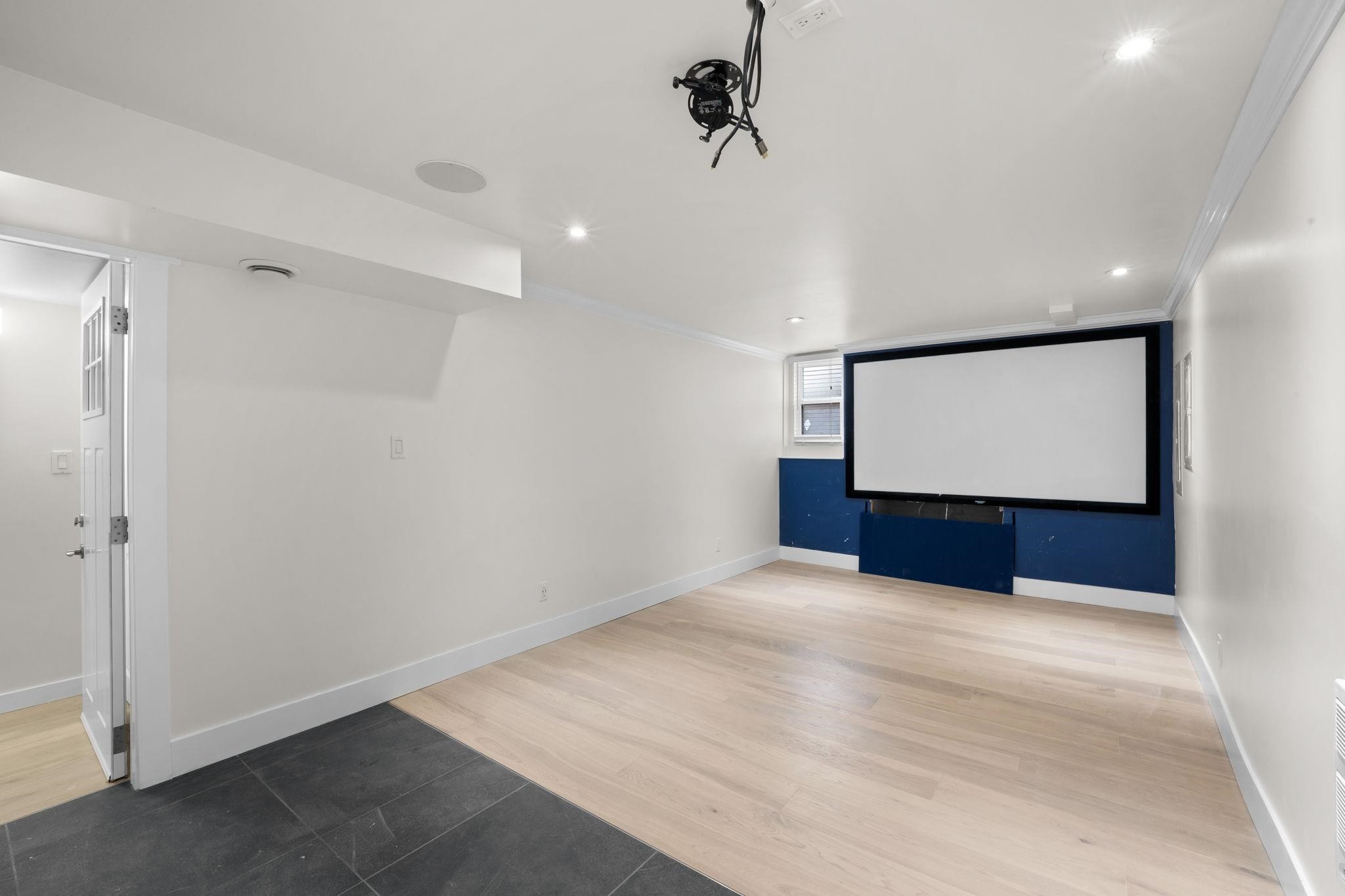 1660 Charland Avenue, Coquitlam, BC