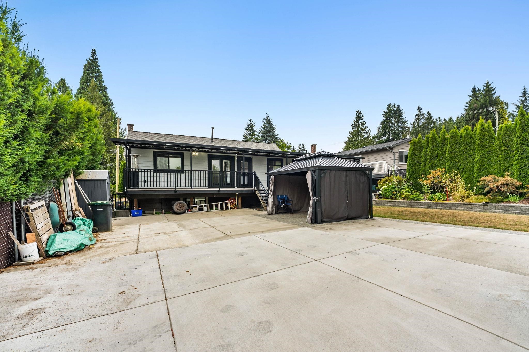 1660 Charland Avenue, Coquitlam, BC