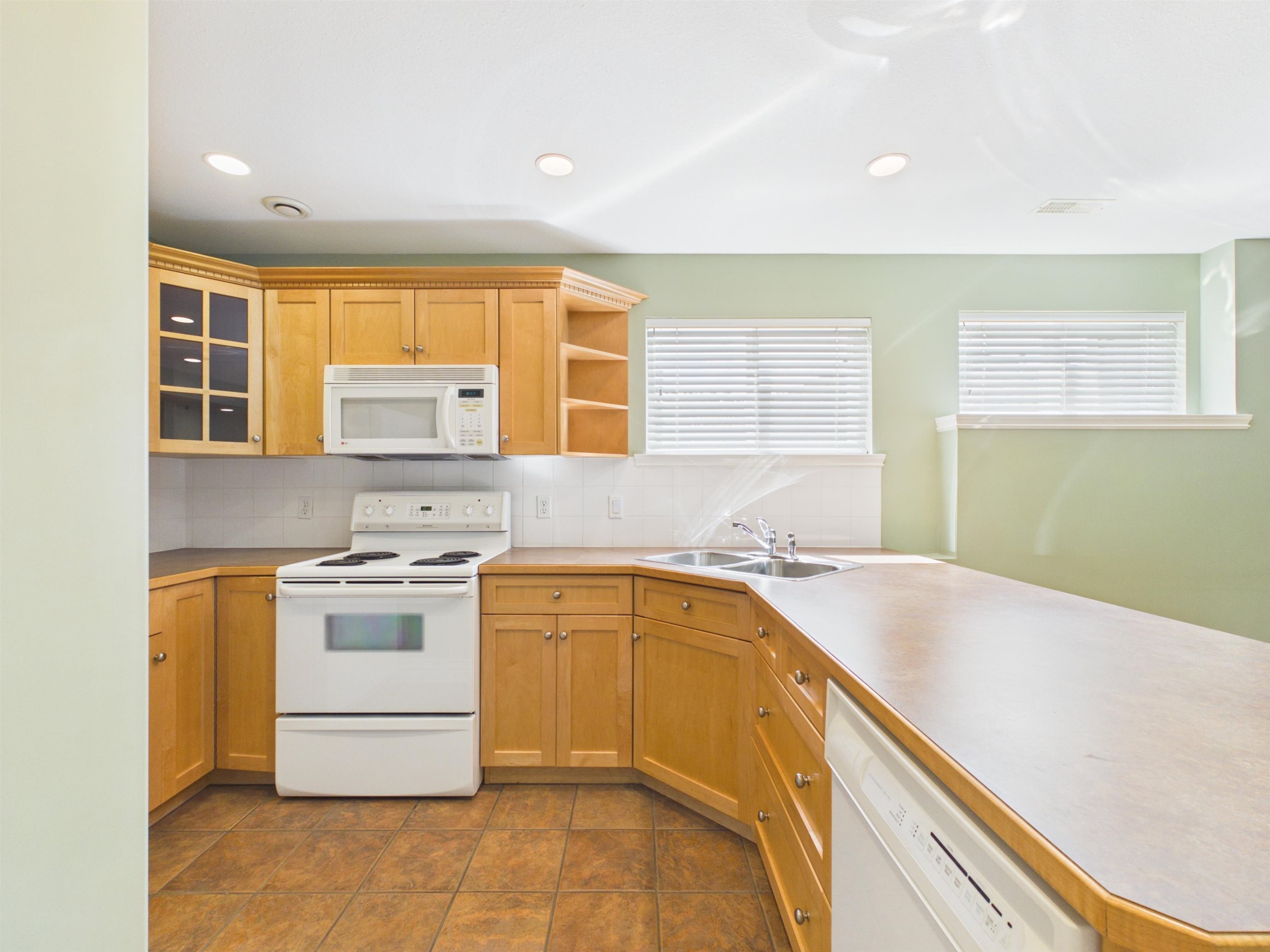 1700 Paddock Drive, Coquitlam, BC