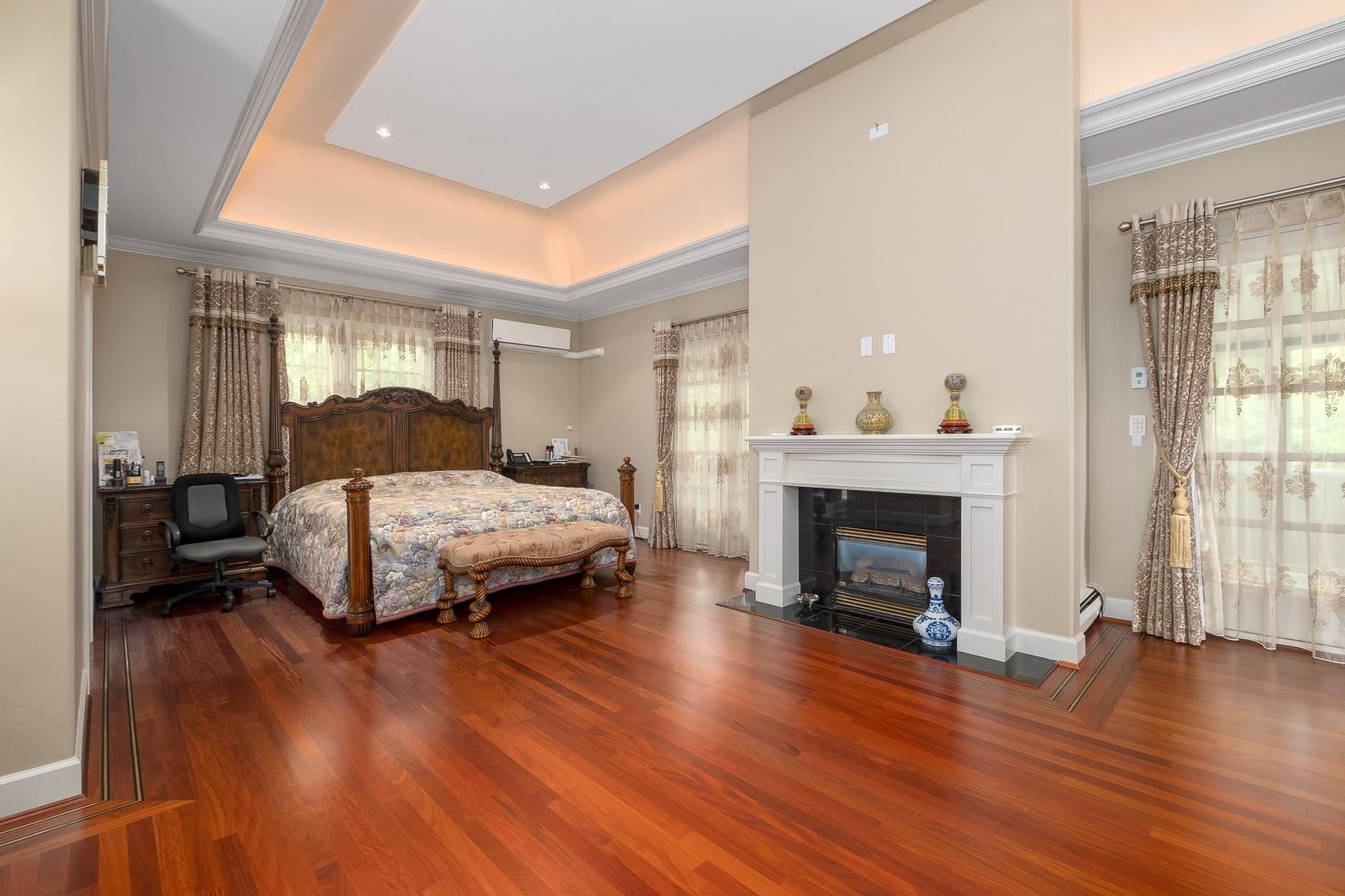 1375 King Edward Avenue W, Vancouver, BC - Indoor Photo Showing Bedroom With Fireplace