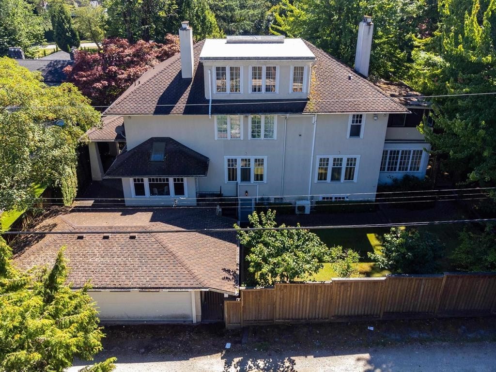 1375 King Edward Avenue W, Vancouver, BC - Outdoor