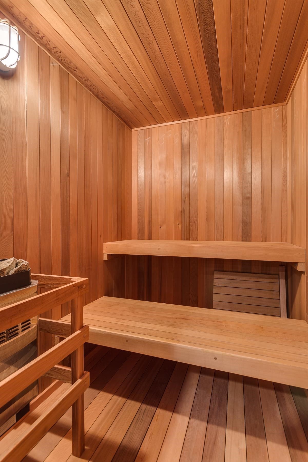 1375 King Edward Avenue W, Vancouver, BC - Indoor Photo Showing Other Room