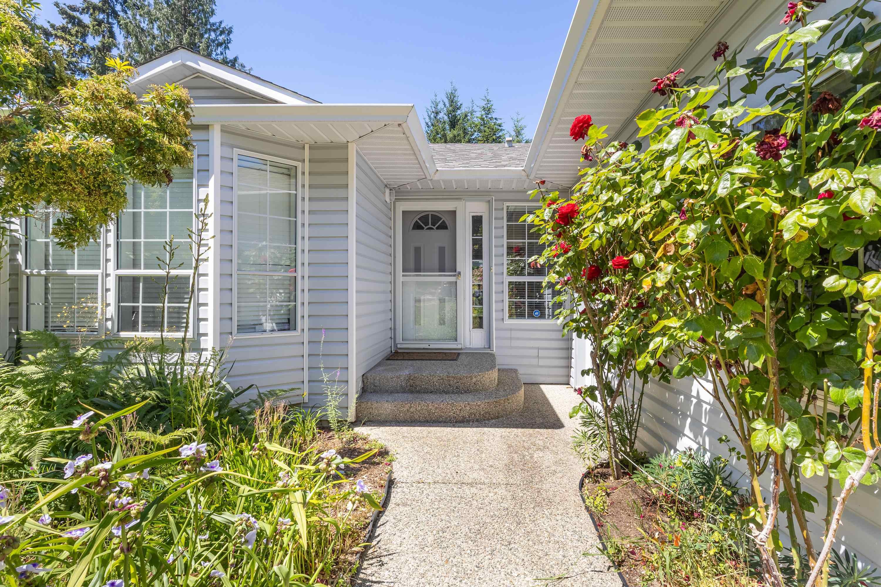 5309 Cedarview Place, Sechelt, BC