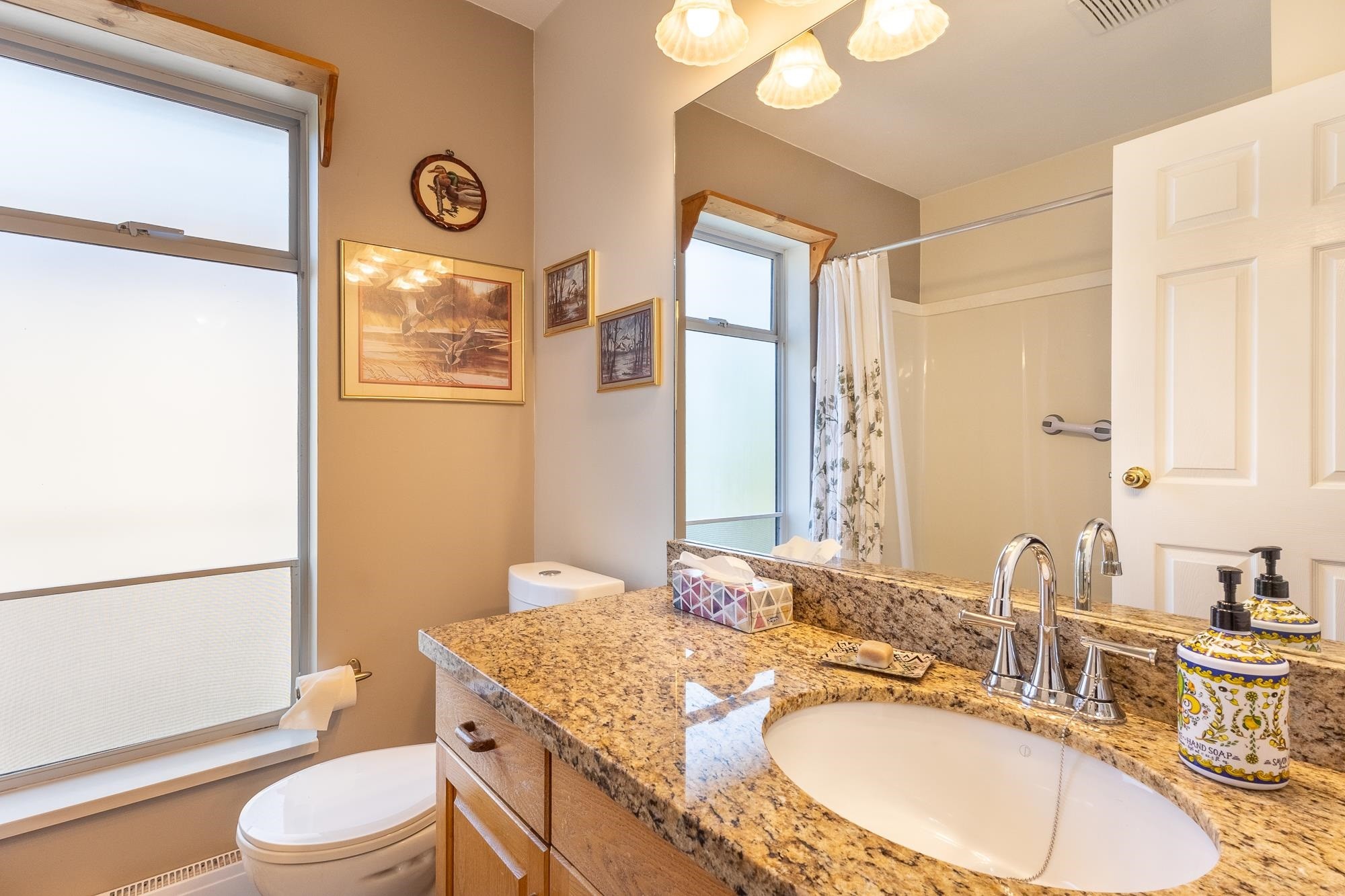 5309 Cedarview Place, Sechelt, BC