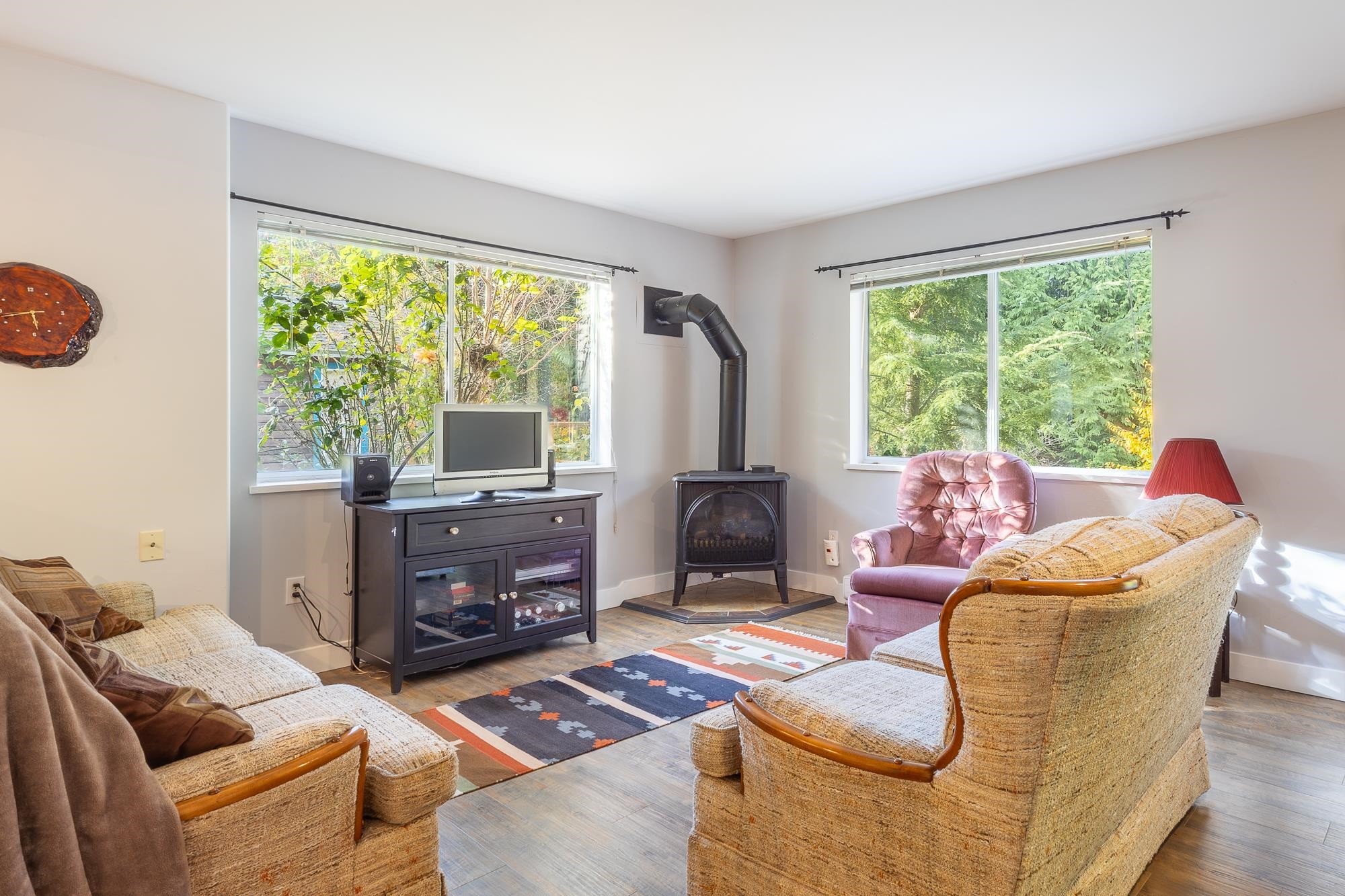 5309 Cedarview Place, Sechelt, BC