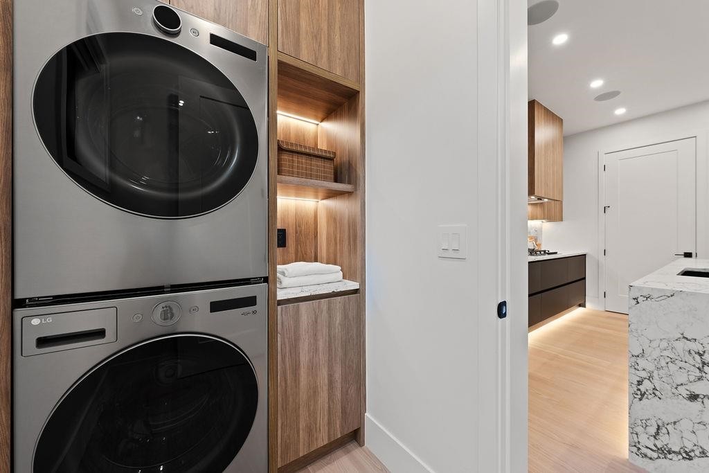 5038 Granville Street, Vancouver, BC