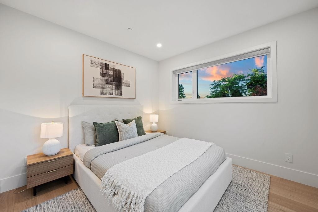 5038 Granville Street, Vancouver, BC