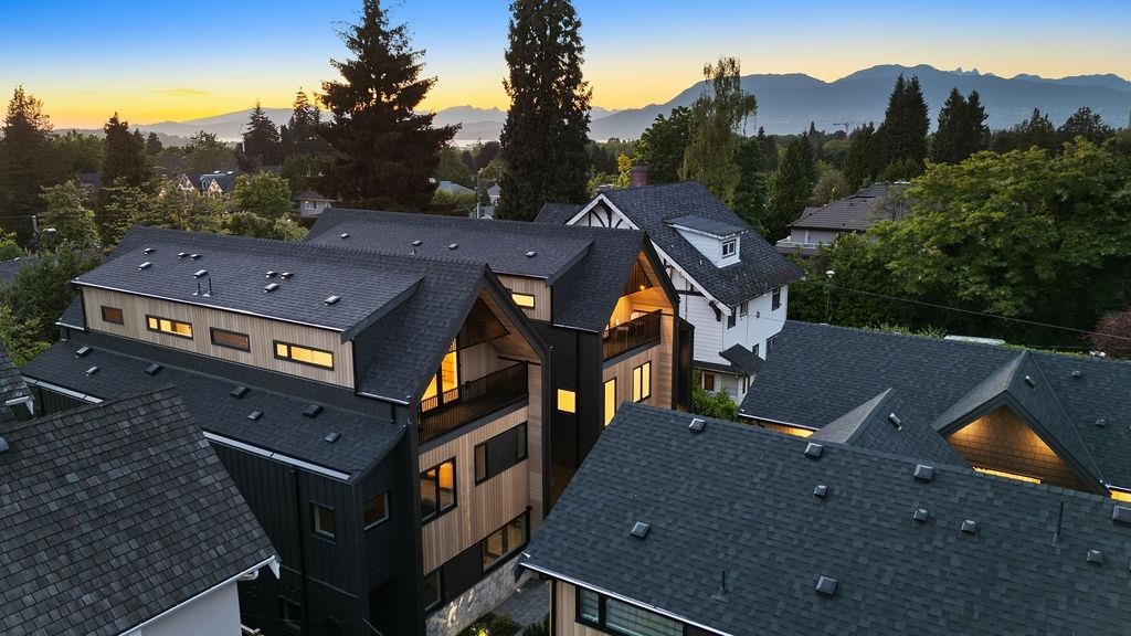 5038 Granville Street, Vancouver, BC
