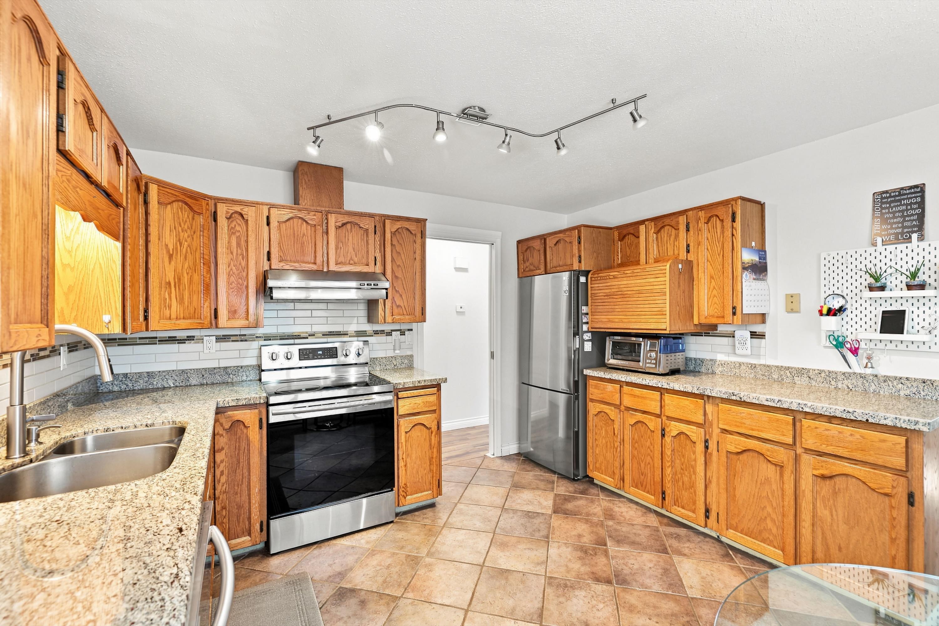 2559 Raven Court, Coquitlam, BC