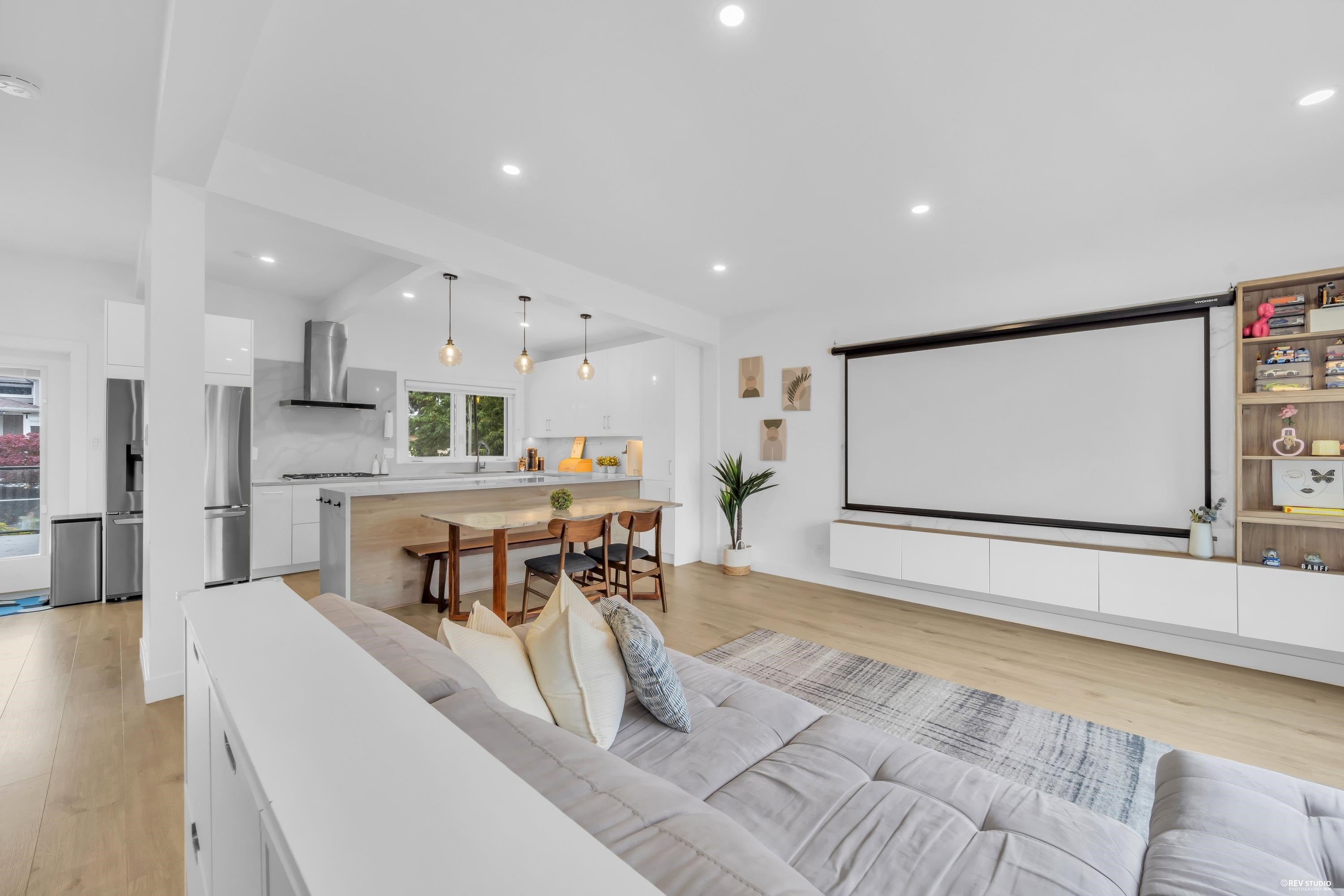295 Leroy Street, Coquitlam, BC
