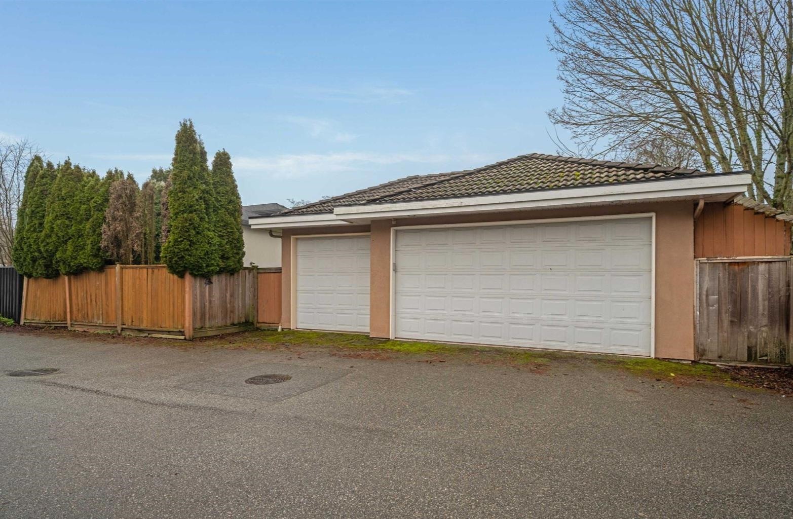 10320 Scotsdale Avenue, Richmond, BC
