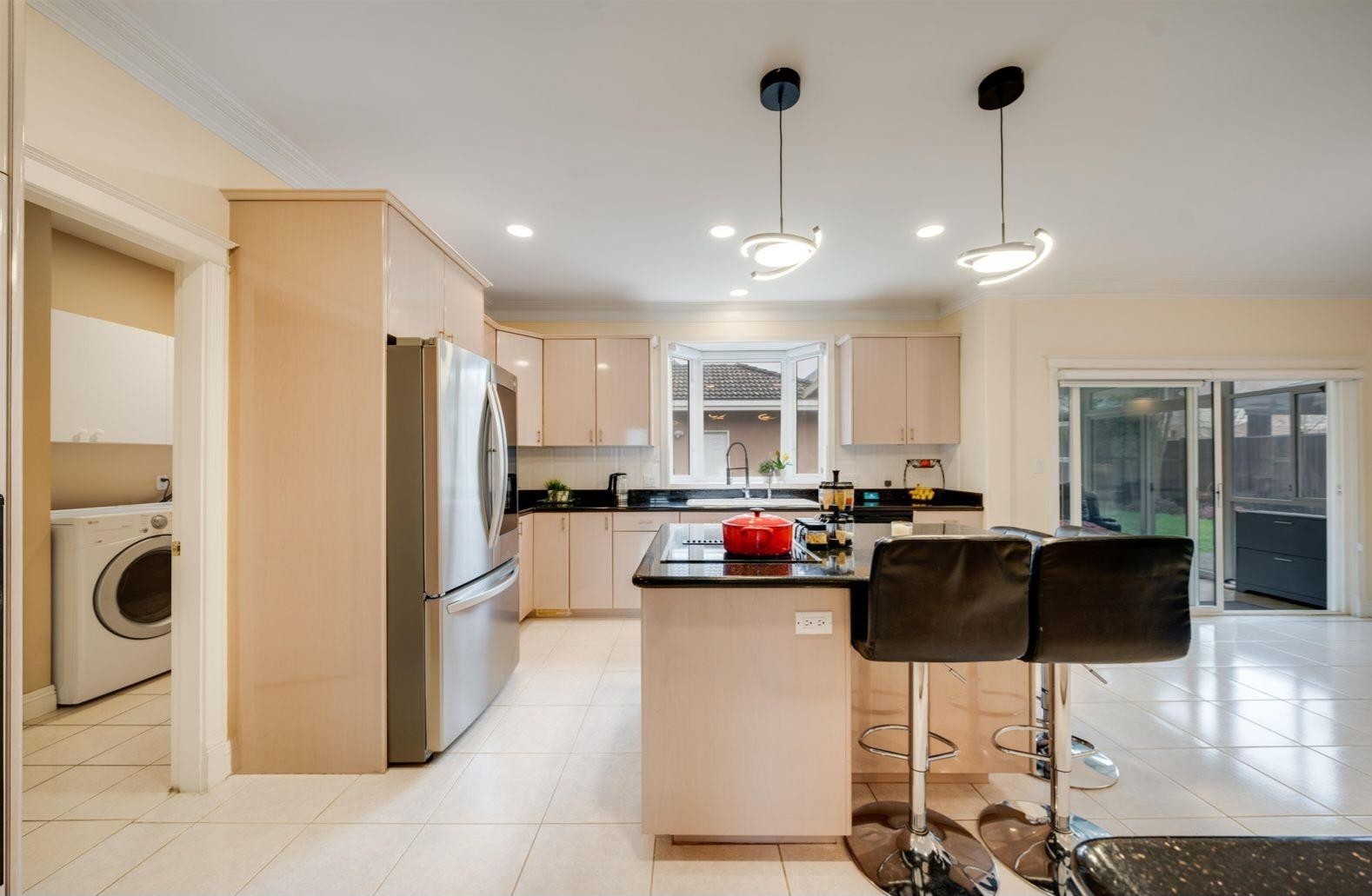 10320 Scotsdale Avenue, Richmond, BC