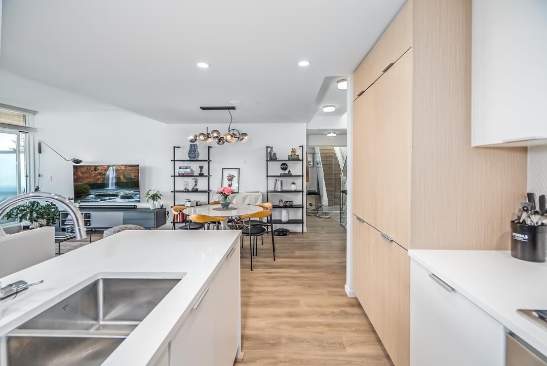 605-5085 Main Street, Vancouver, BC