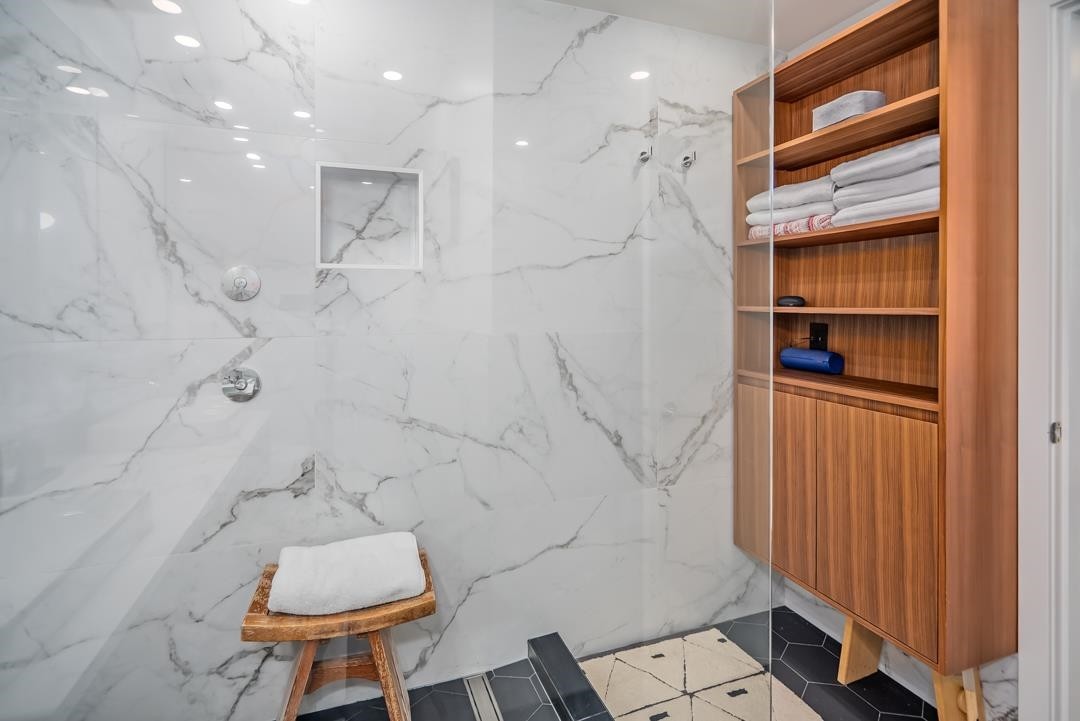 605-5085 Main Street, Vancouver, BC