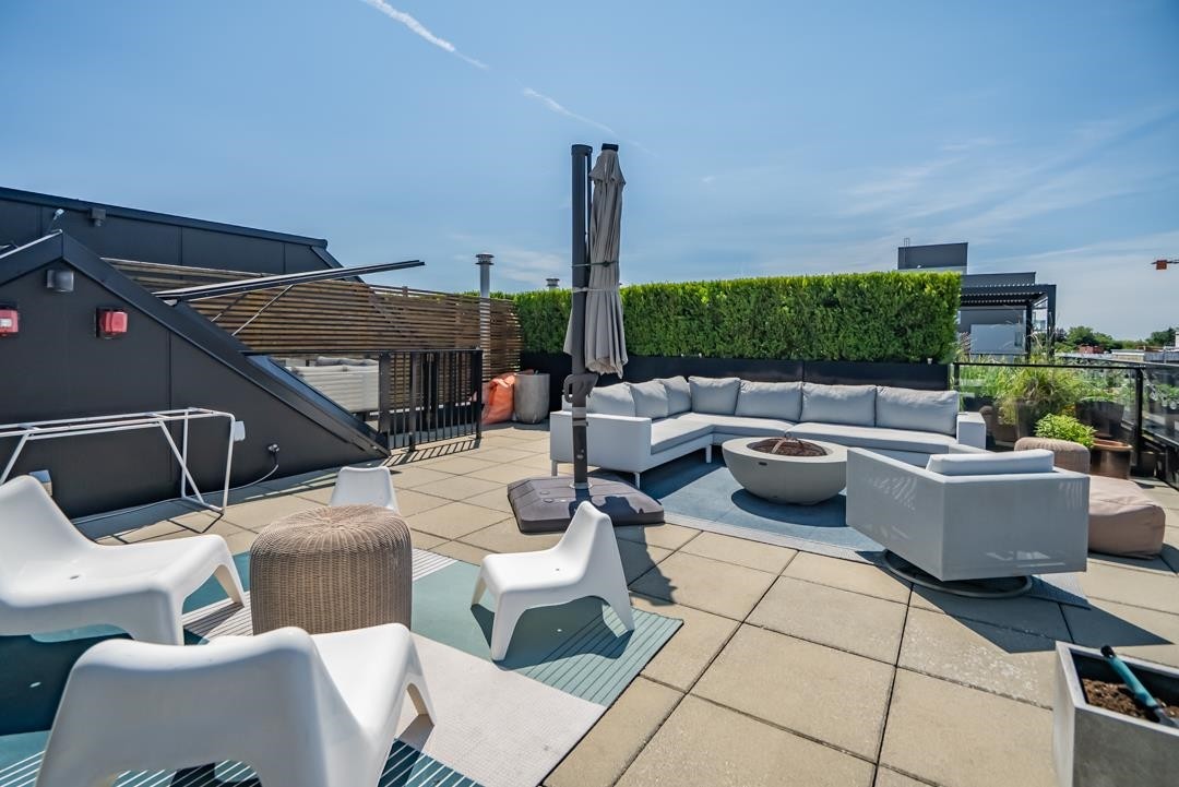 605-5085 Main Street, Vancouver, BC