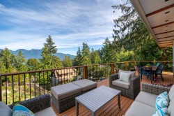947 Village Drive Bowen Island, BC V0N 1G1