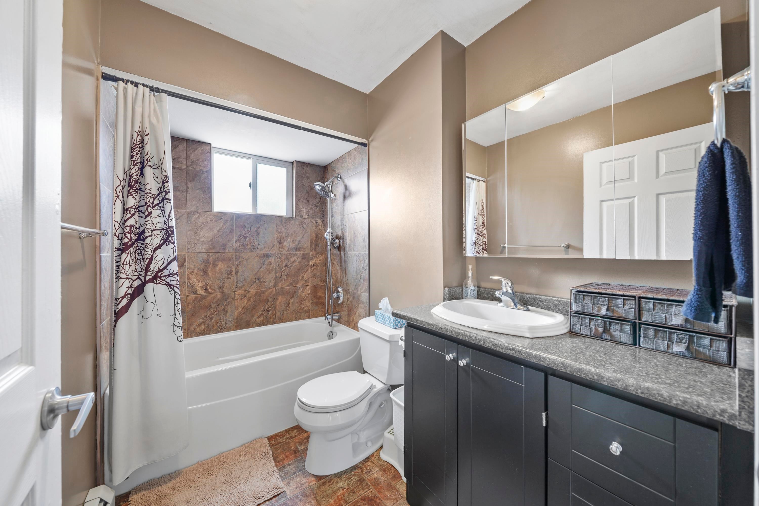 21532 Mayo Place, Maple Ridge, BC