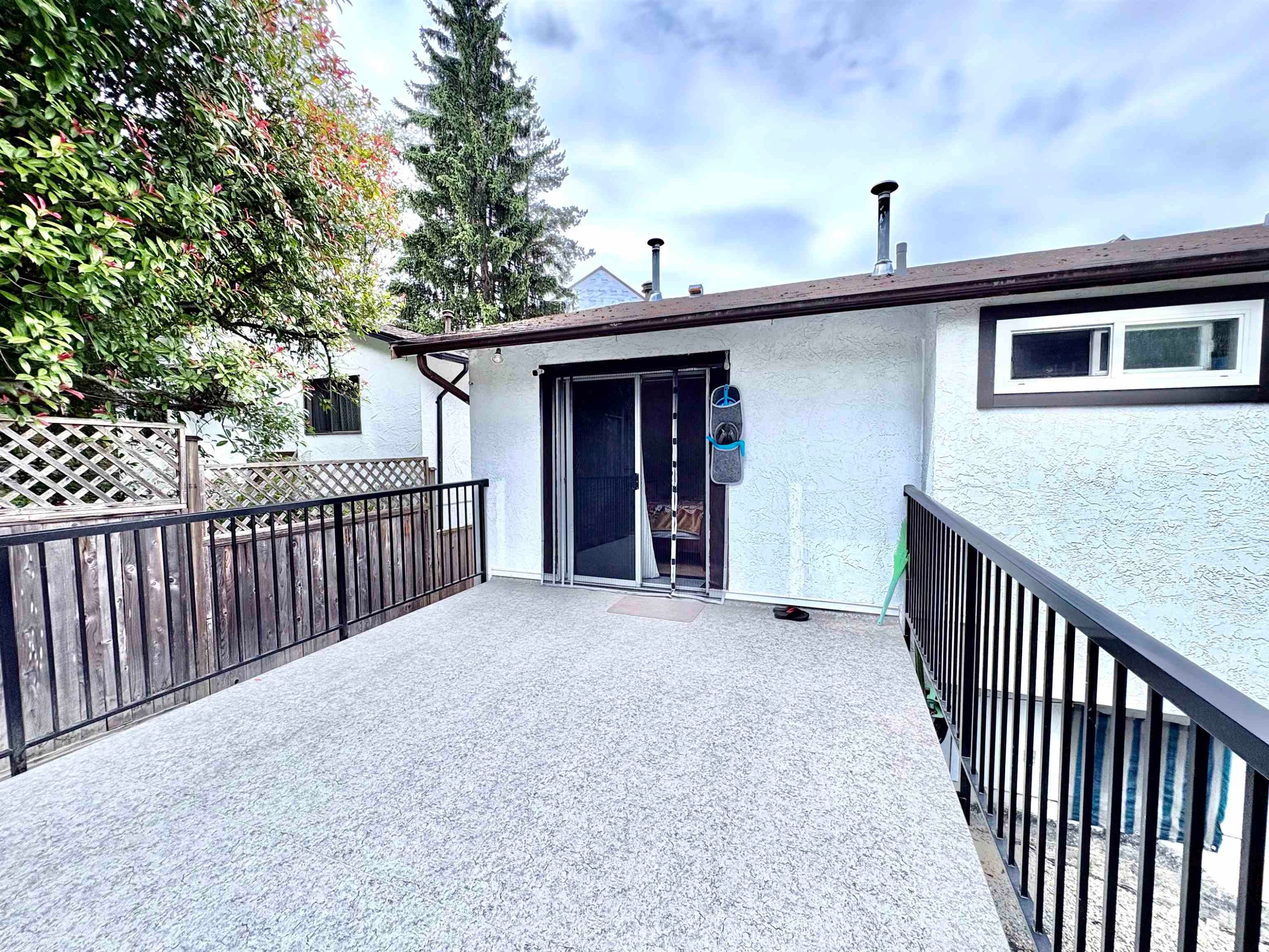 257 Angela Drive, Port Moody, BC - Outdoor