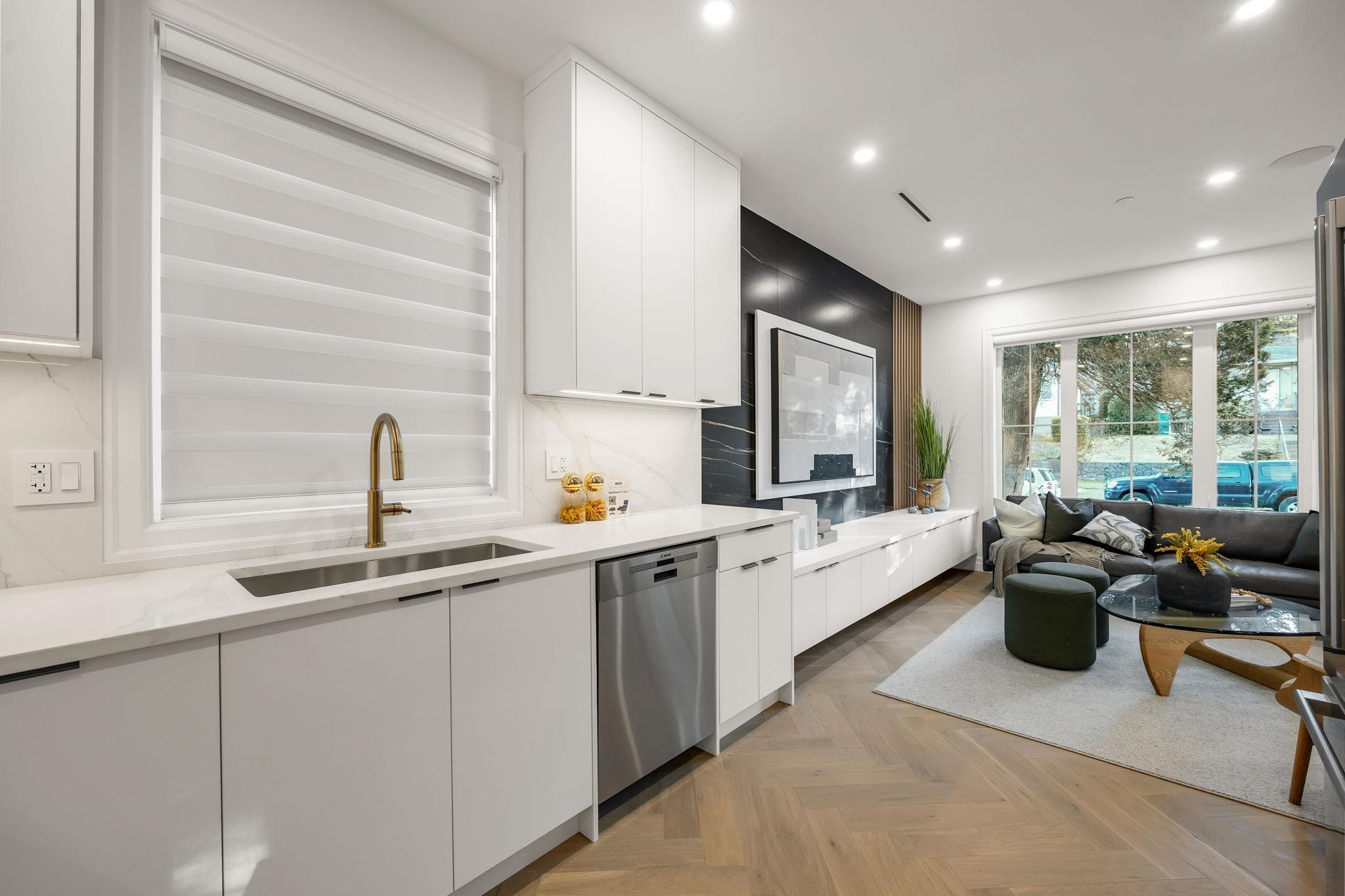 2153 20Th Avenue E, Vancouver, BC