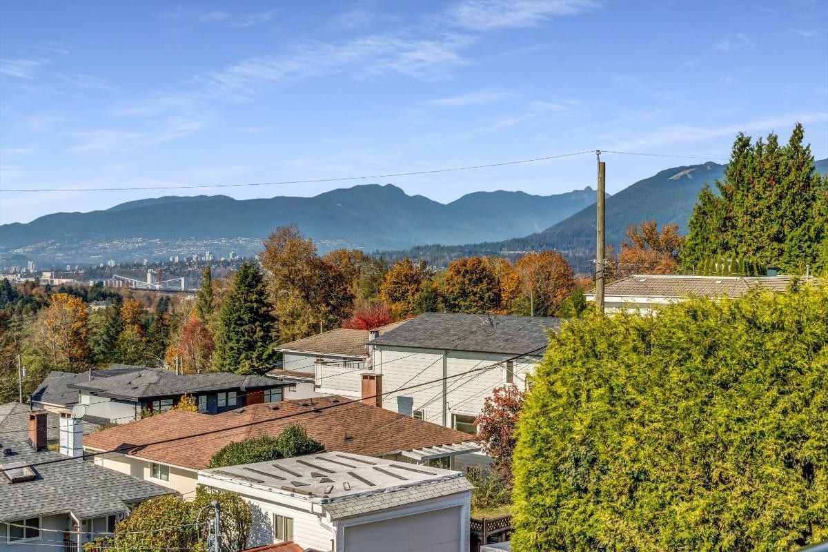 175 Delta Avenue, Burnaby, BC