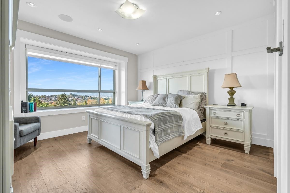 175 Delta Avenue, Burnaby, BC