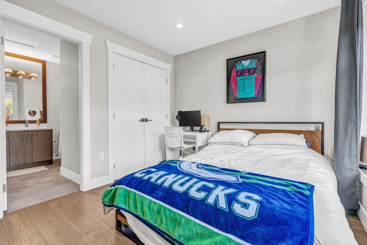 175 Delta Avenue, Burnaby, BC