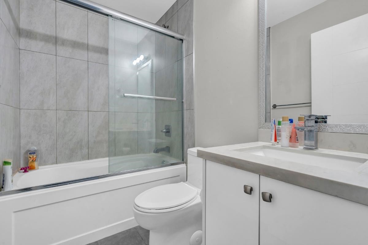 175 Delta Avenue, Burnaby, BC