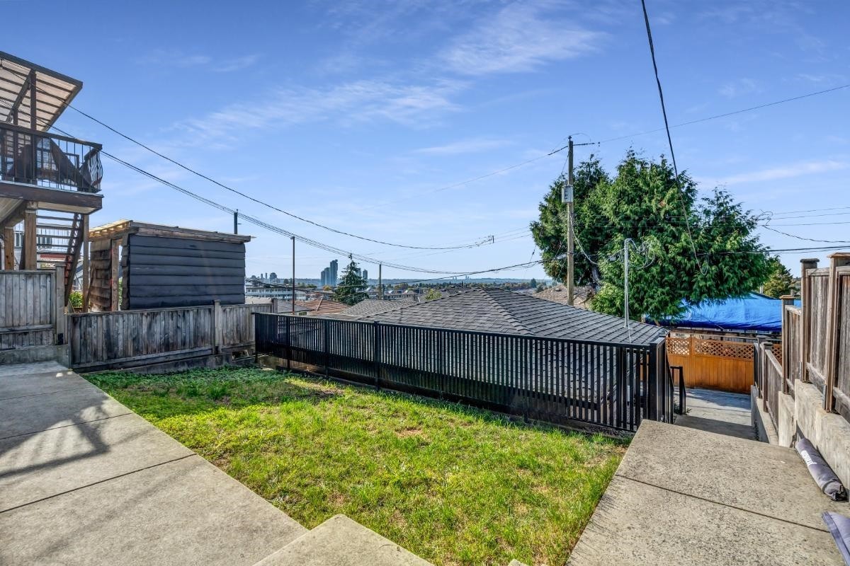 175 Delta Avenue, Burnaby, BC