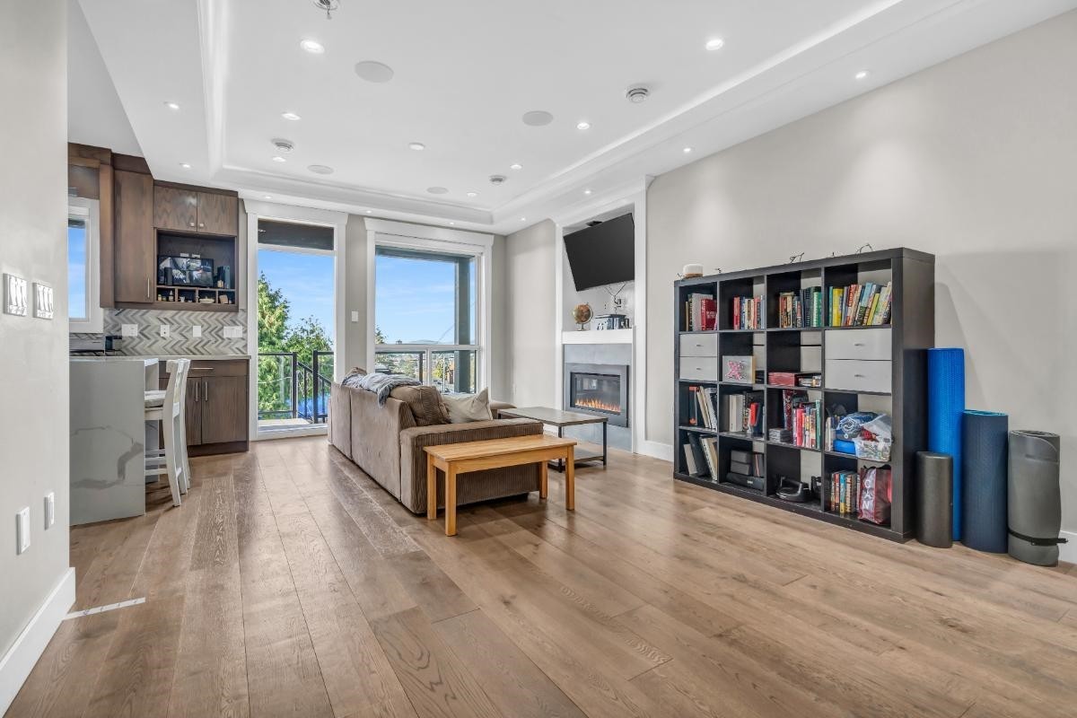 175 Delta Avenue, Burnaby, BC