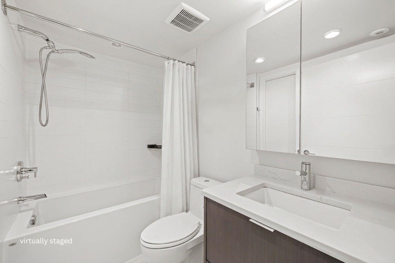 1038 Park Drive, Vancouver, BC - Indoor Photo Showing Bathroom