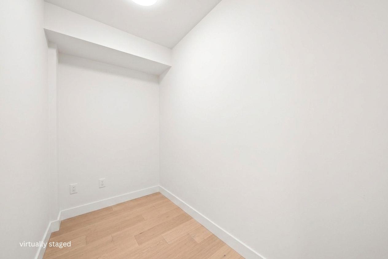 1038 Park Drive, Vancouver, BC - Indoor Photo Showing Other Room