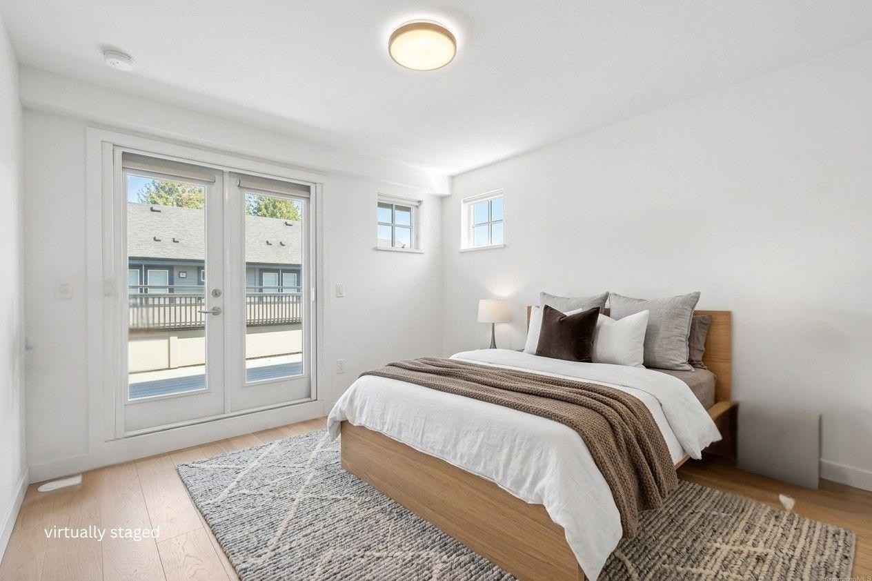 1038 Park Drive, Vancouver, BC - Indoor Photo Showing Bedroom