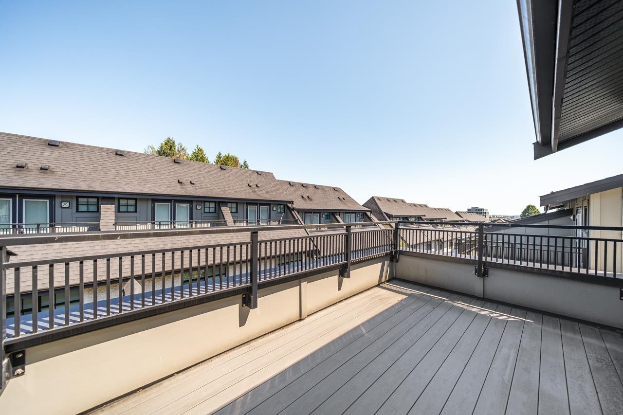 1038 Park Drive, Vancouver, BC - Outdoor With Exterior