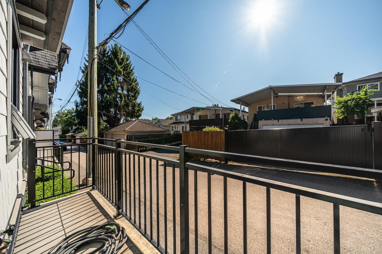 1038 Park Drive, Vancouver, BC - Outdoor With Exterior