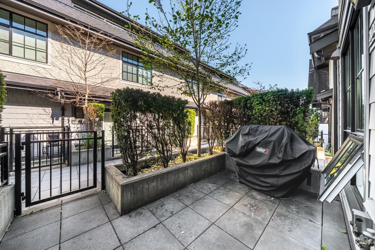 1038 Park Drive, Vancouver, BC - Outdoor With Deck Patio Veranda With Exterior