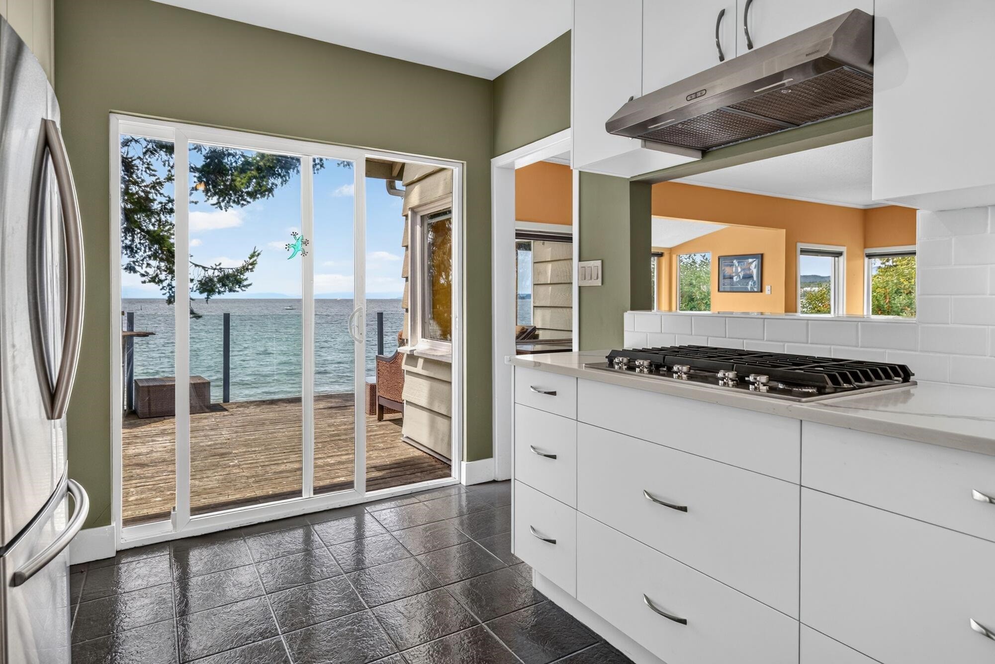 4861 Sunshine Coast Highway, Sechelt, BC