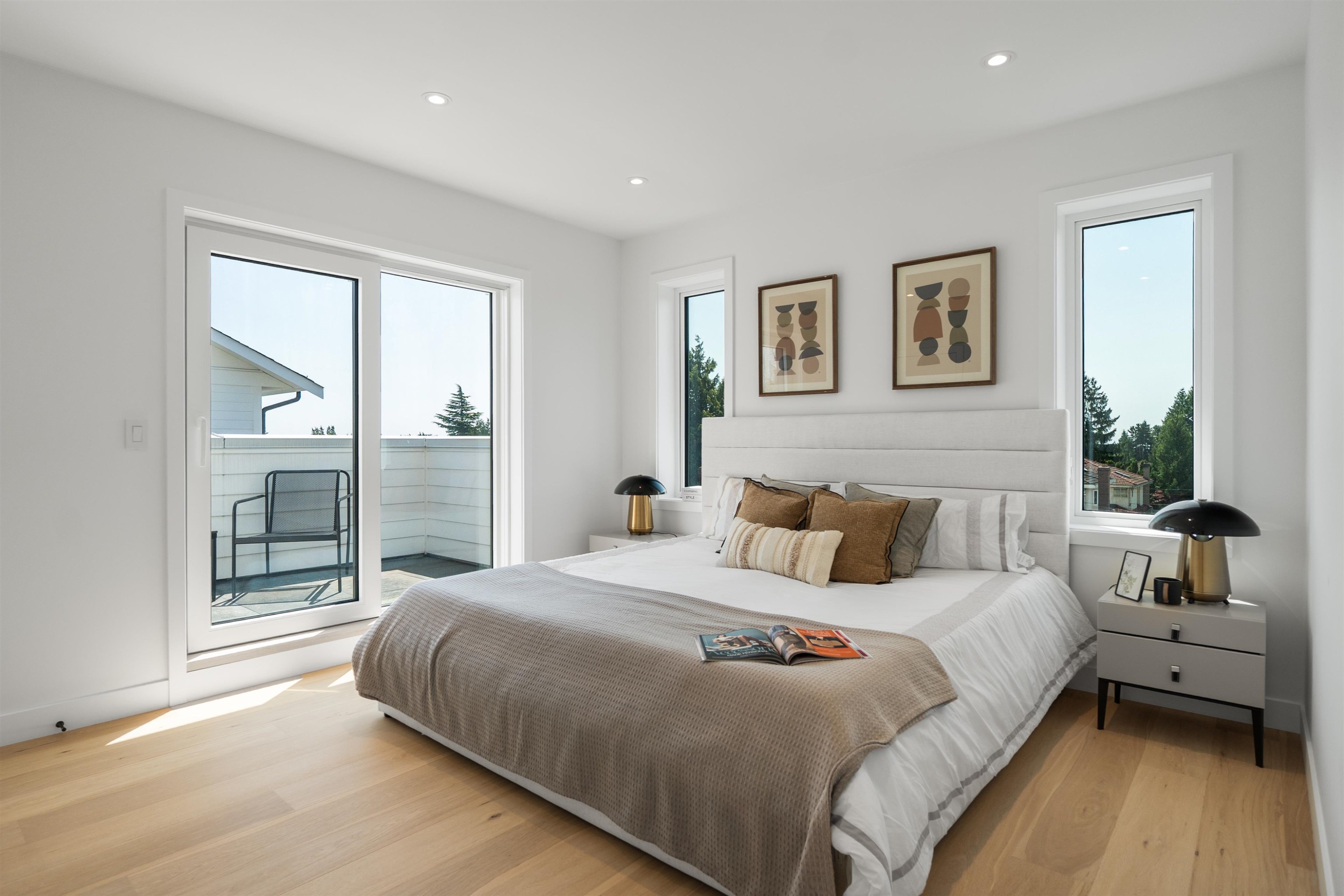 1012 52Nd Avenue W, Vancouver, BC