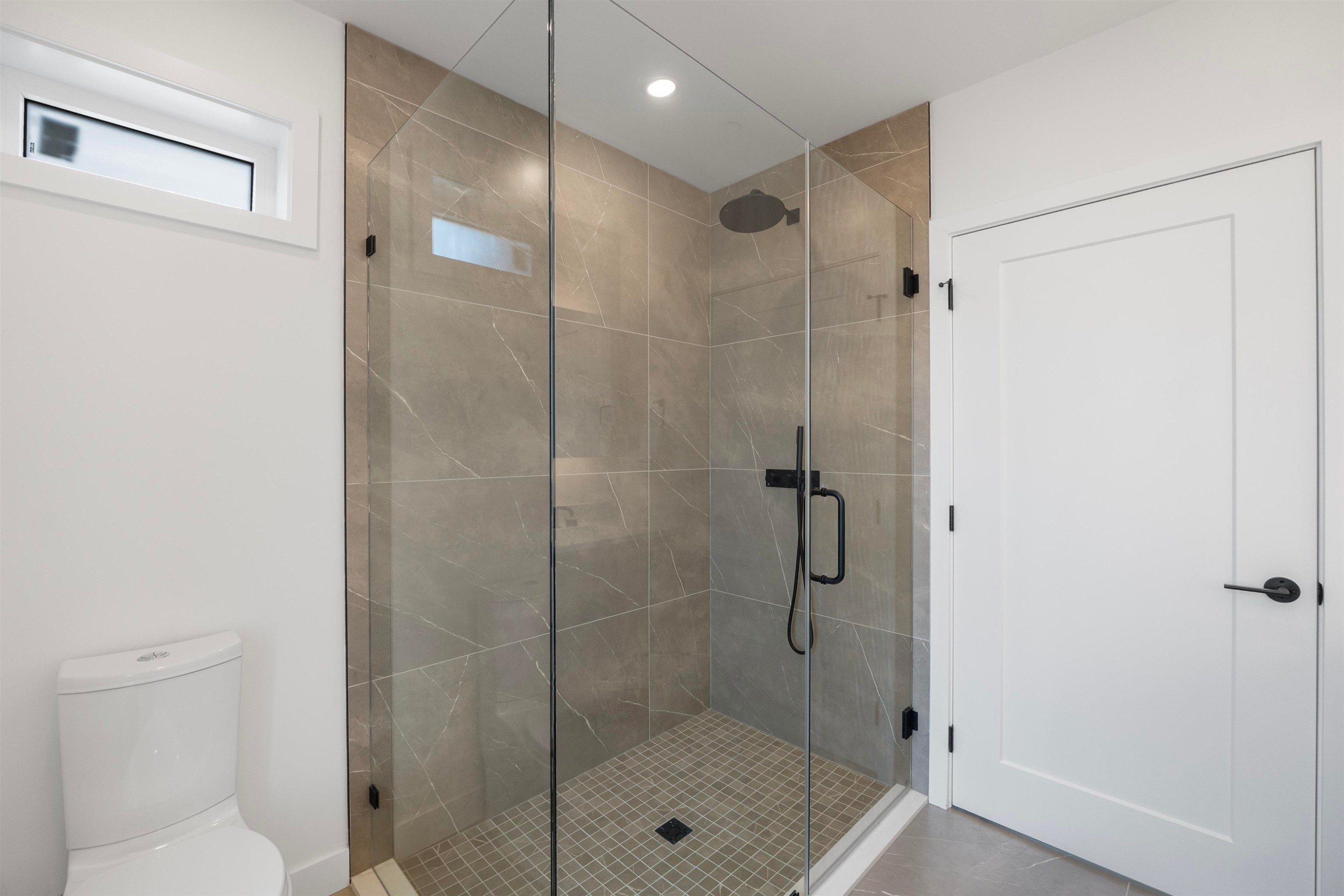 1012 52Nd Avenue W, Vancouver, BC