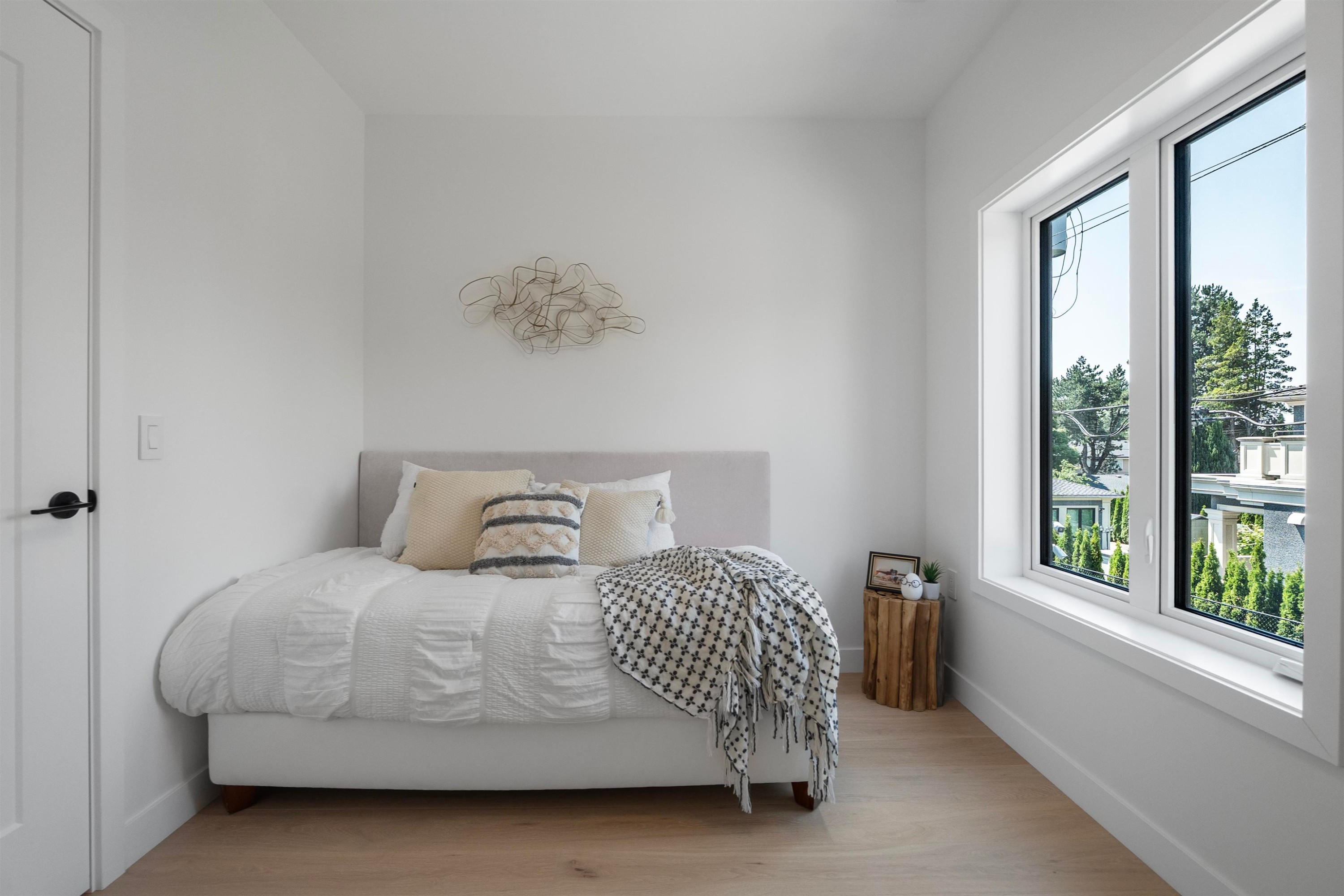 1012 52Nd Avenue W, Vancouver, BC