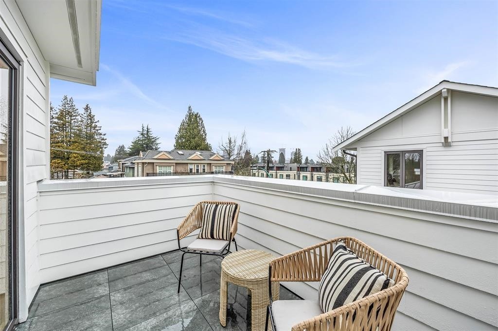 1016 52Nd Avenue W, Vancouver, BC