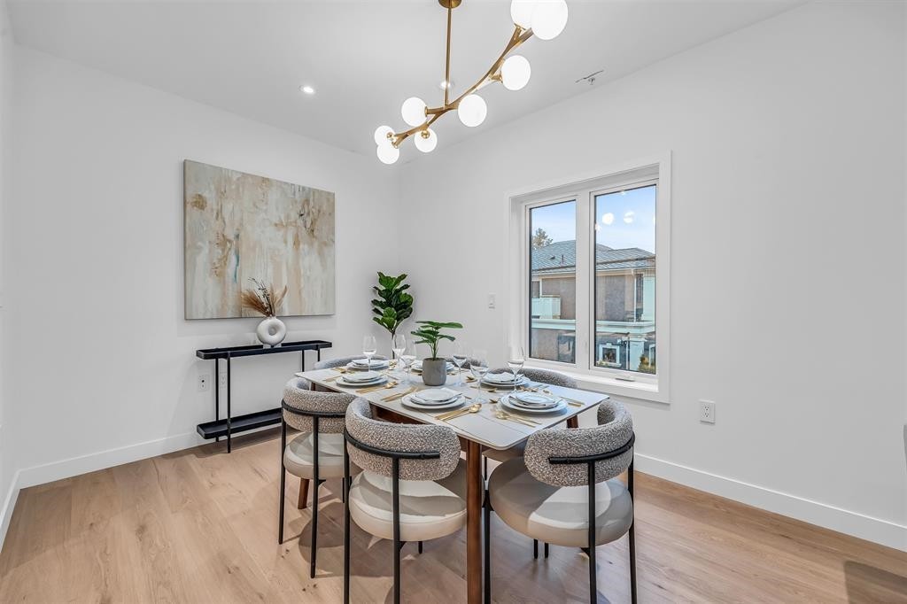 1016 52Nd Avenue W, Vancouver, BC