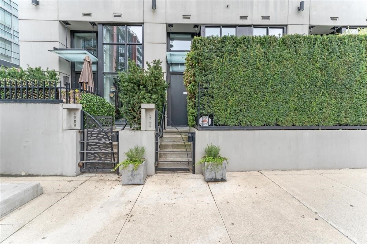 1762 Ontario Street, Vancouver, BC