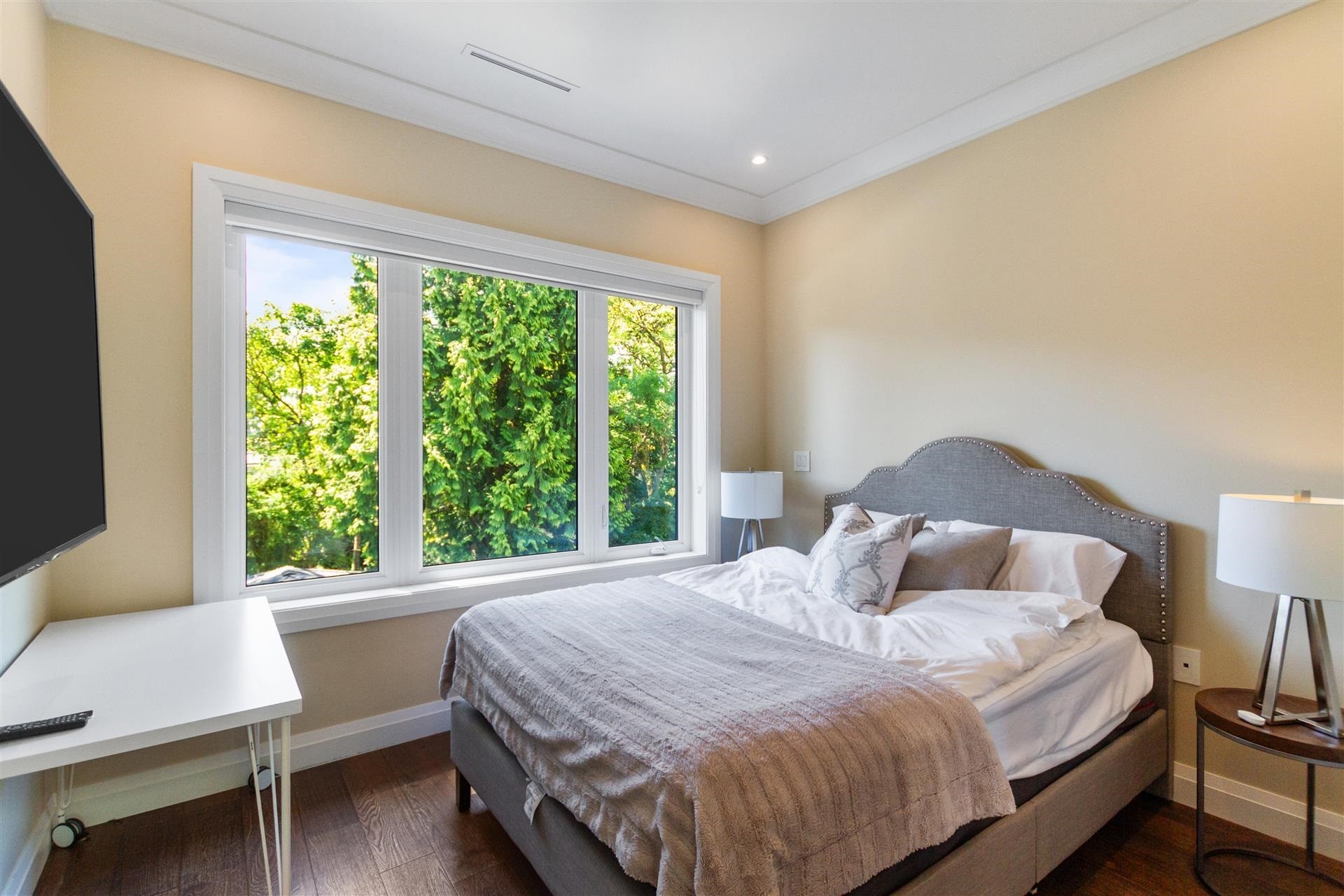 3708 35Th Avenue W, Vancouver, BC - Indoor Photo Showing Bedroom