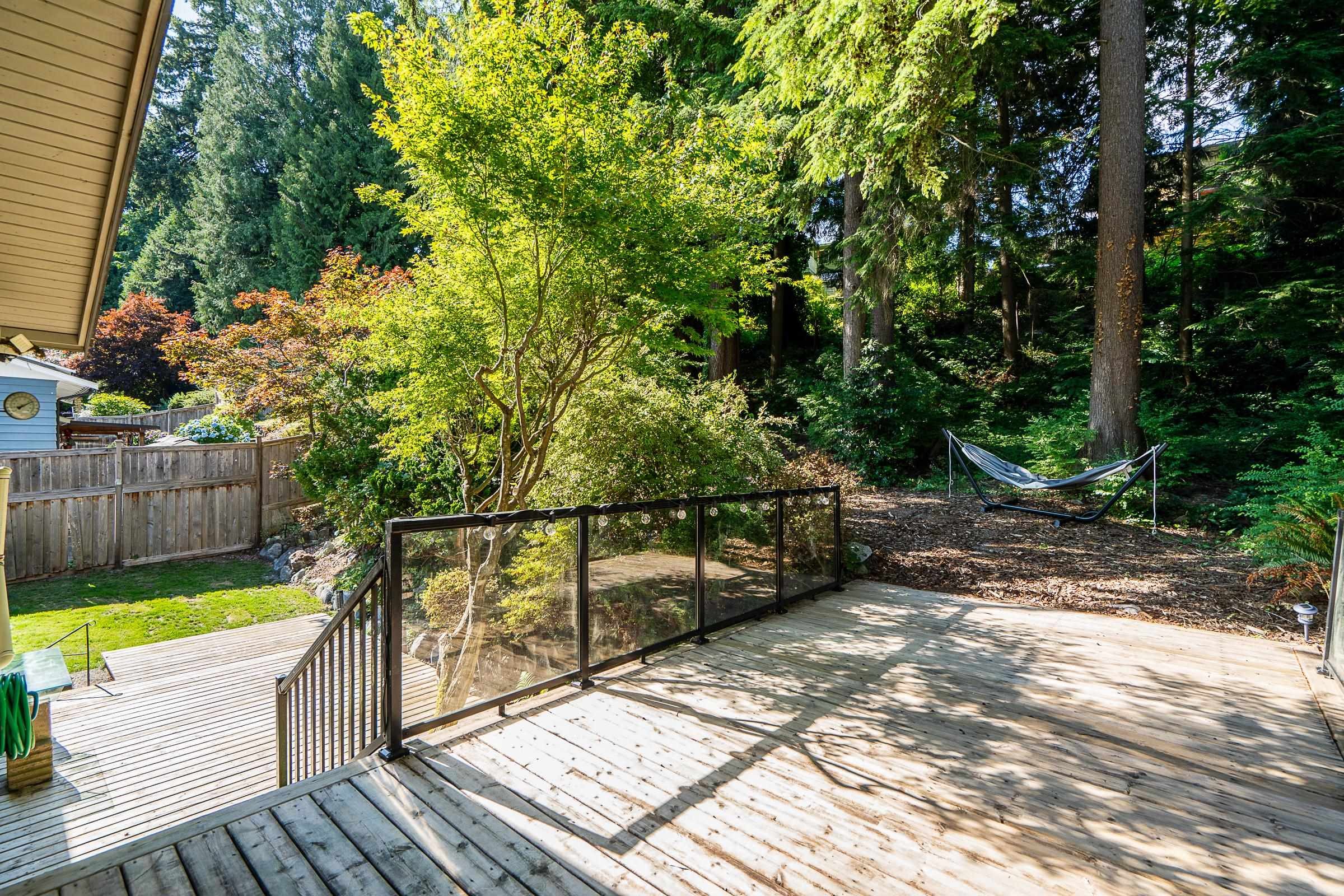 137 College Park Way, Port Moody, BC