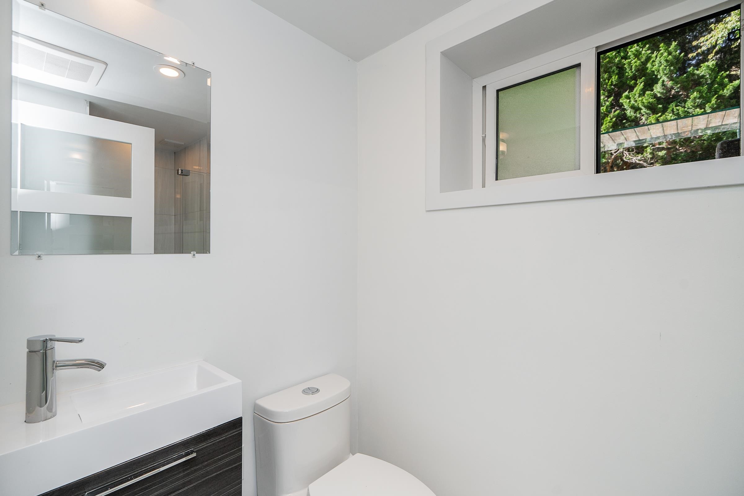 137 College Park Way, Port Moody, BC